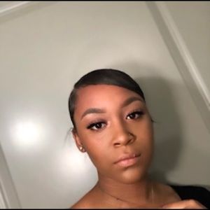 Meet your Posher, Mikayla